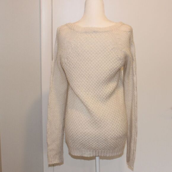 URBAN OUTFITTERS Cream Pullover Sweater Women Size Medium - Picture 7 of 10